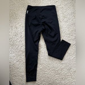Zella tights leggings pant high rise laser cutout black smooth 7/8 length medium